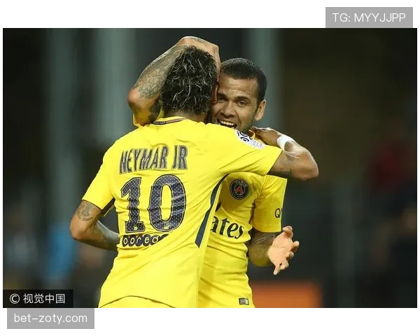 卡马文加16岁法甲首秀震惊欧洲：天才少年崛起的底层逻辑